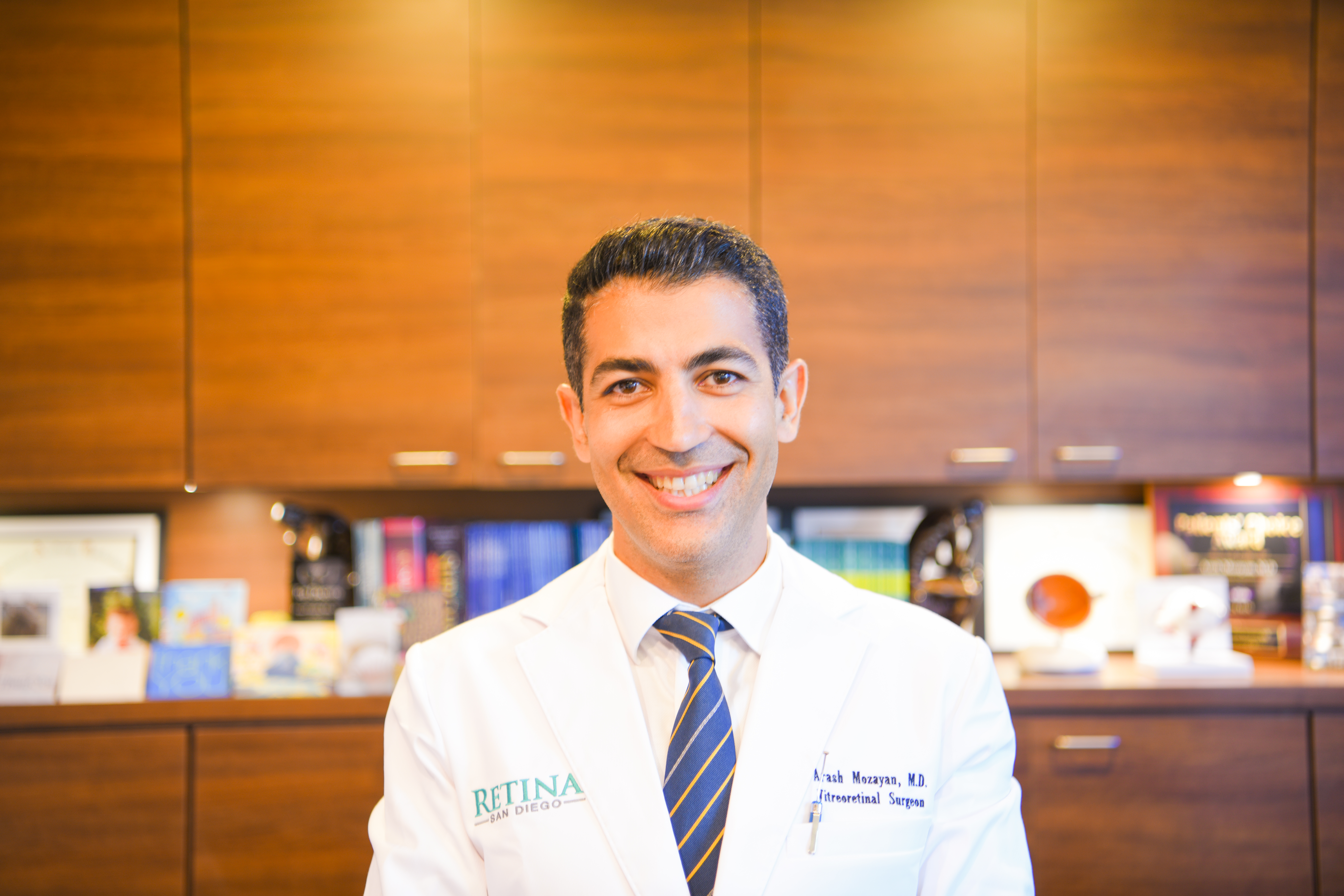 Arash Mozayan, M.D. Vitreoretinal Surgeon
